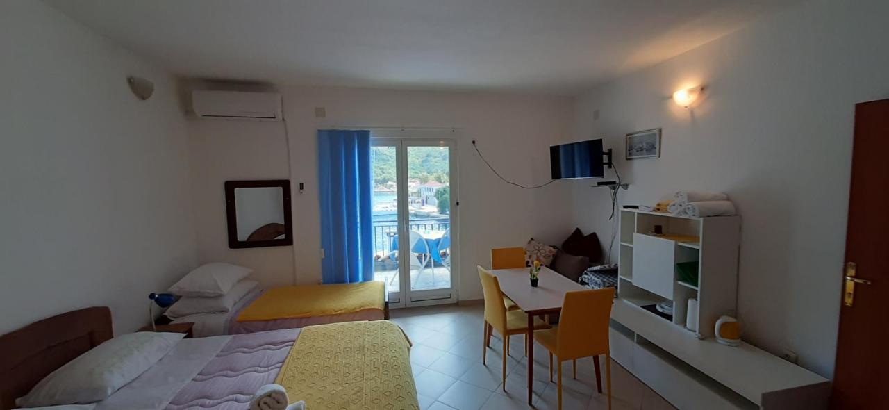 Apartments Lampalo Okuklje Экстерьер фото