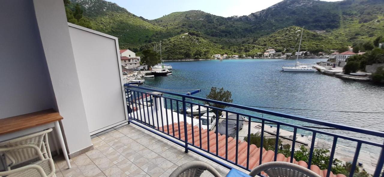Apartments Lampalo Okuklje Экстерьер фото