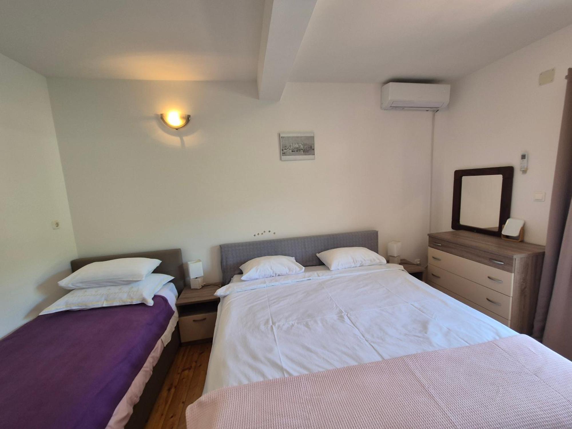 Apartments Lampalo Okuklje Экстерьер фото